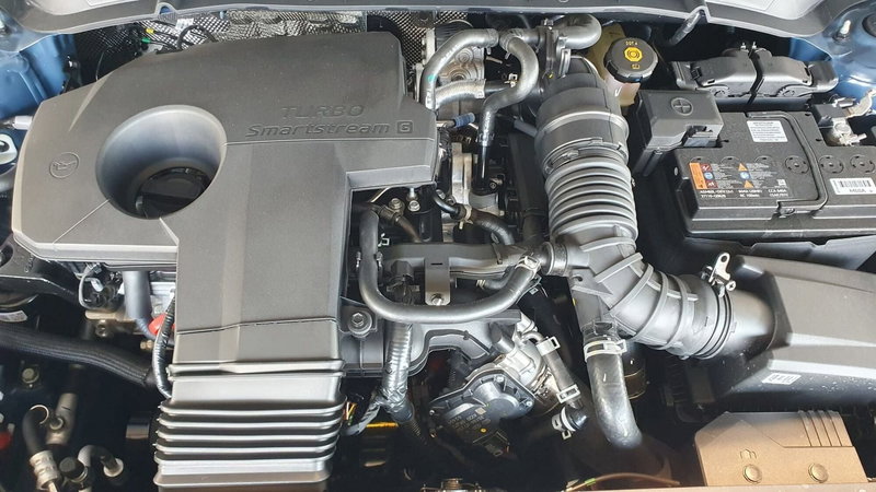 Hyundai i20 nuova a Frosinone (16)