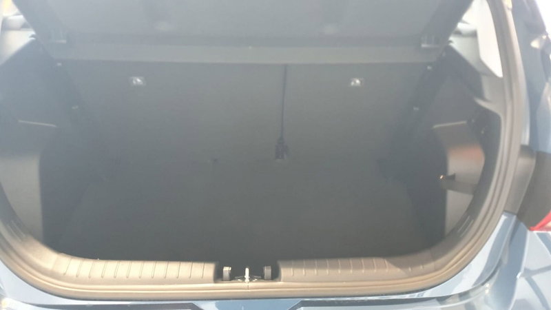 Hyundai i20 nuova a Frosinone (18)