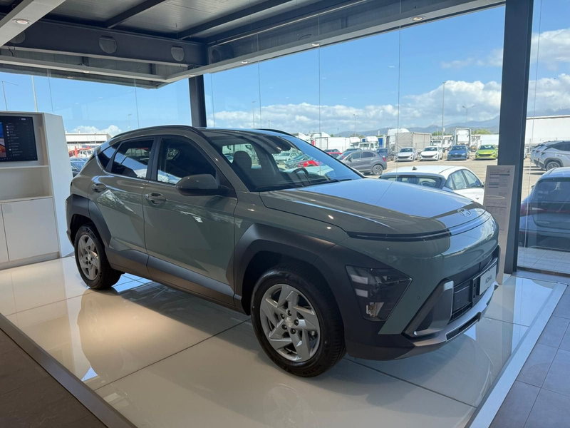 Hyundai Kona nuova a Frosinone (15)