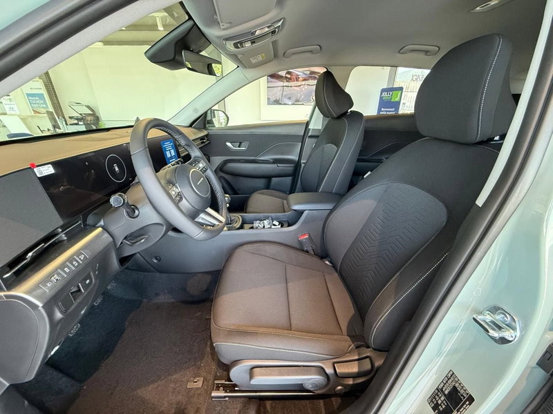 Hyundai Kona nuova a Frosinone (8)