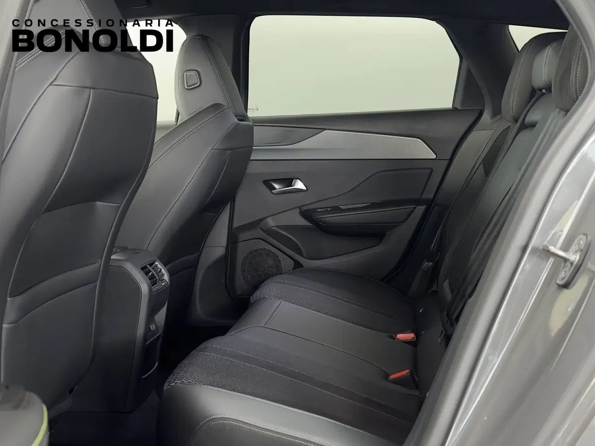 Peugeot 308 SW usata a Brescia (13)