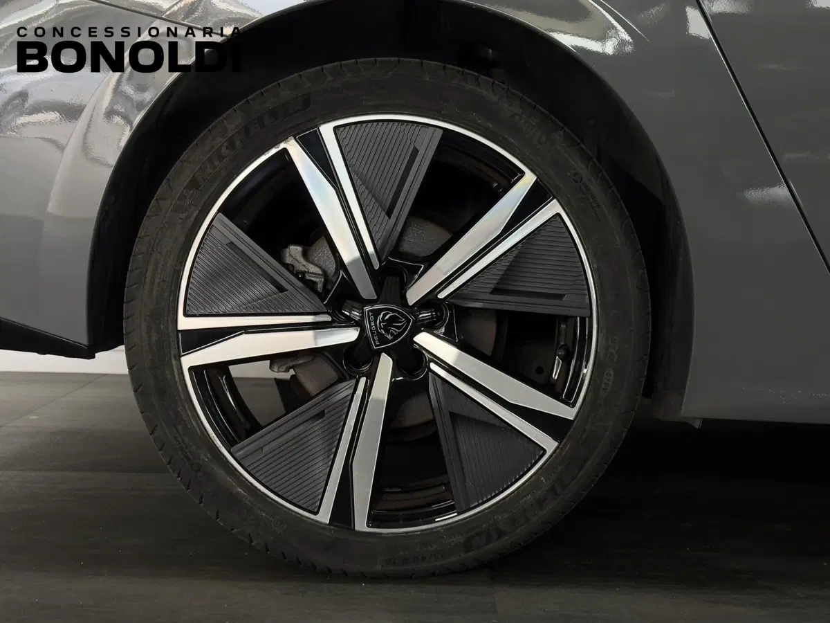 Peugeot 308 SW usata a Brescia (15)