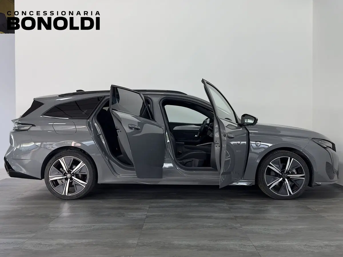 Peugeot 308 SW usata a Brescia (16)