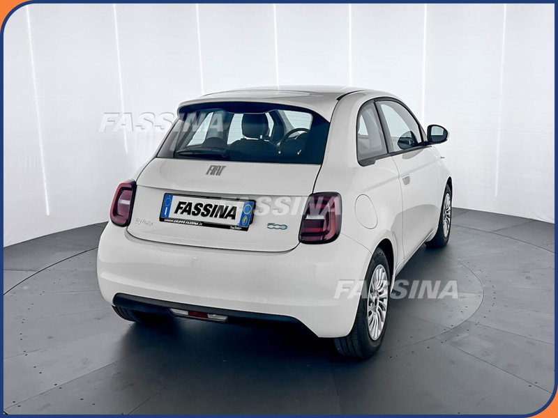 Fiat 500 Cabrio nuova a Milano (6)