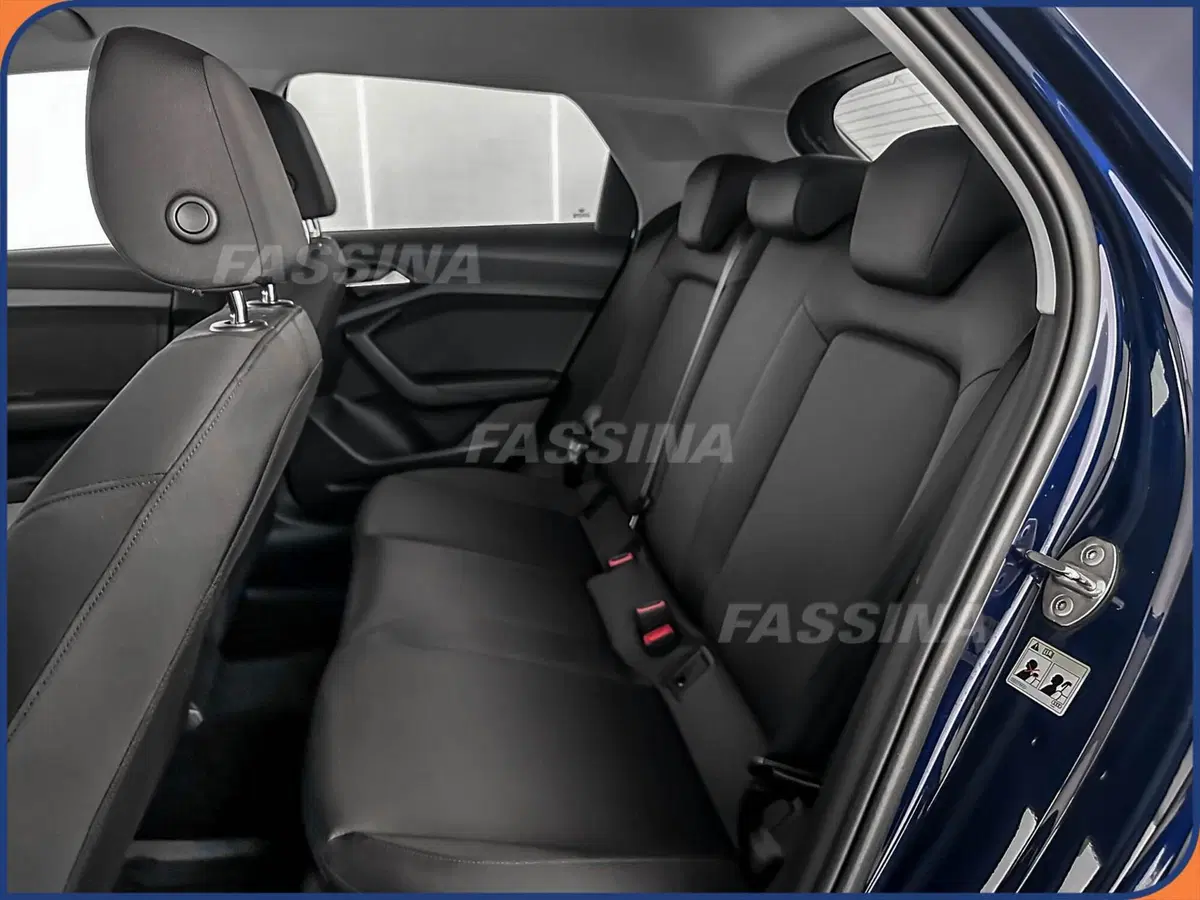 Audi A1 Sportback usata a Milano (10)