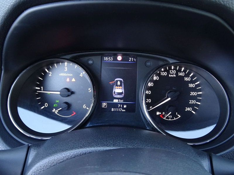 Nissan X-Trail usata a Lucca (12)