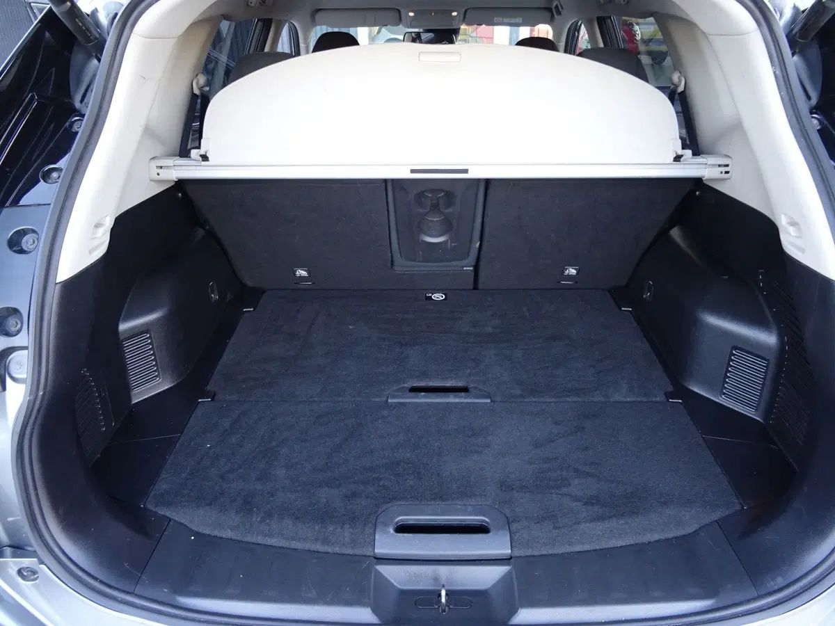Nissan X-Trail usata a Lucca (17)