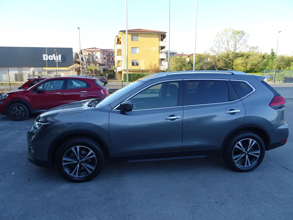 Nissan X-Trail usata a Lucca (2)