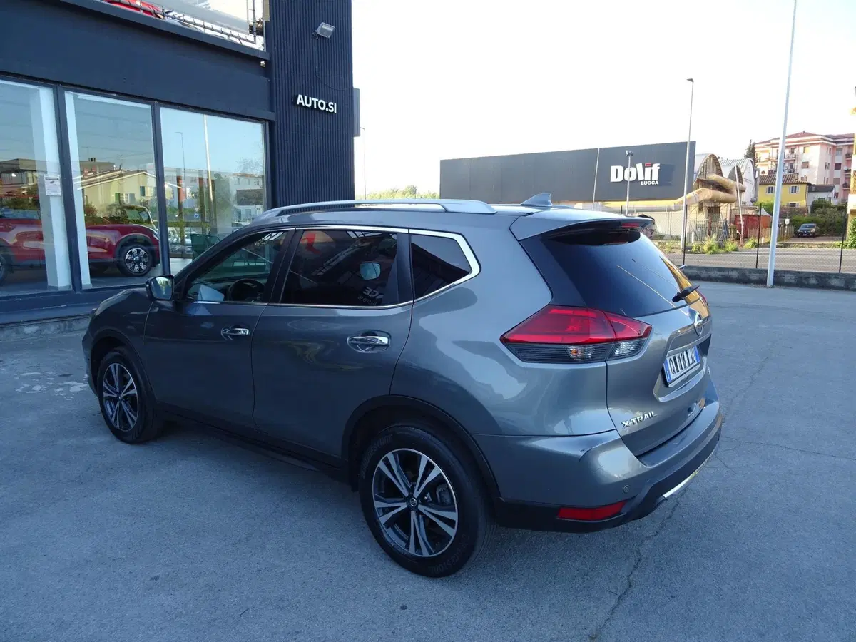 Nissan X-Trail usata a Lucca (3)