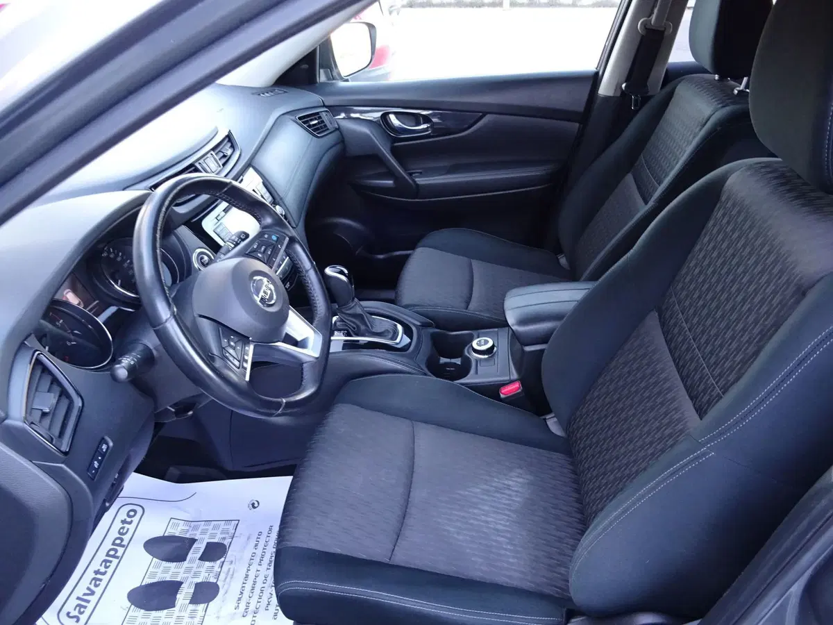 Nissan X-Trail usata a Lucca (9)