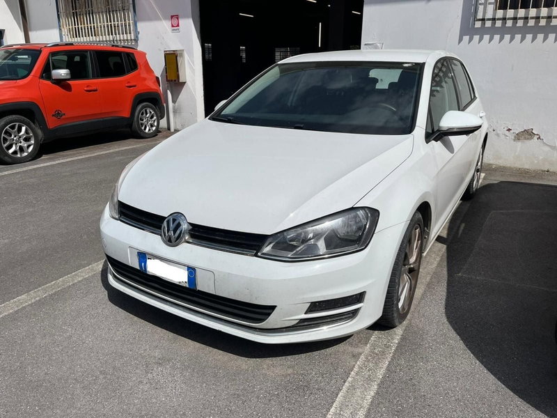 Volkswagen Golf Variant usata a Lucca