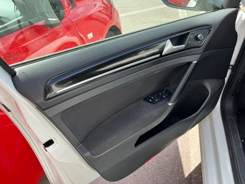 Volkswagen Golf Variant usata a Lucca (8)