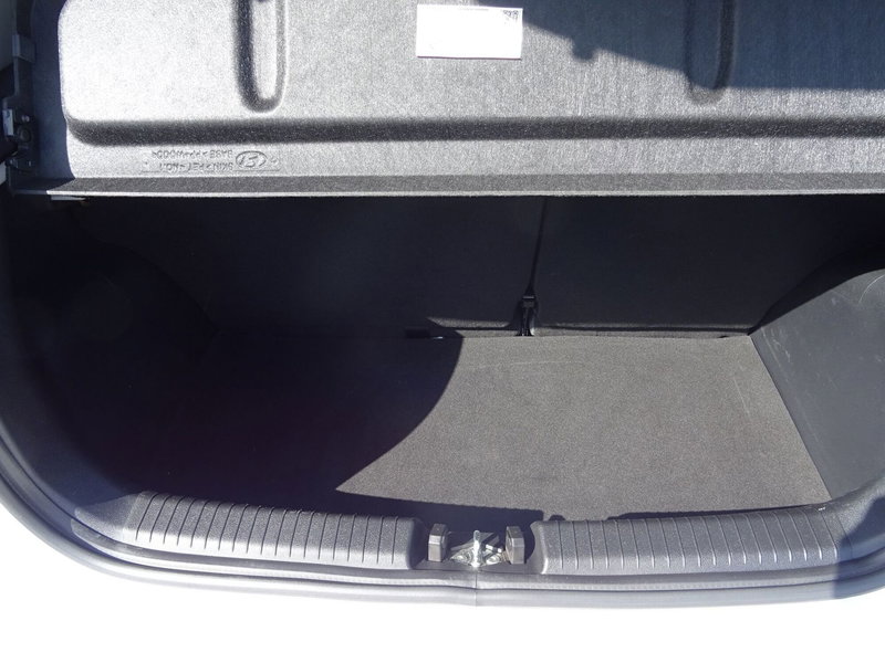 Hyundai i10 usata a Lucca (16)