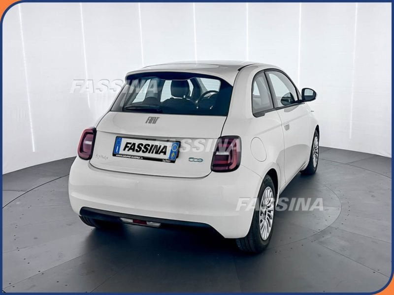 Fiat 500 Cabrio nuova a Milano (6)