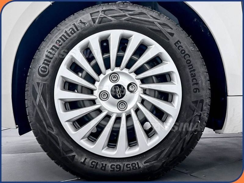 Fiat 500 Cabrio nuova a Milano (7)