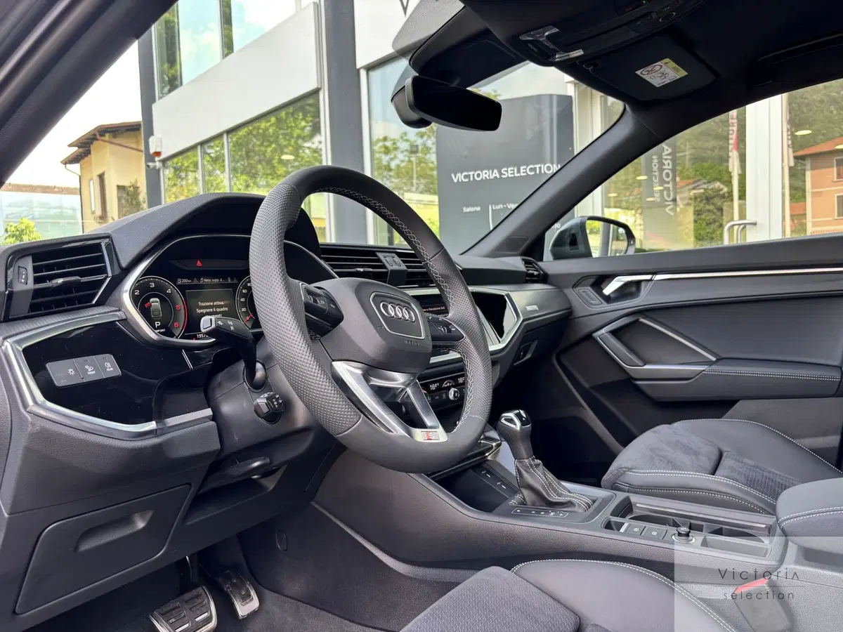 Audi Q3 Sportback usata a Brescia (11)