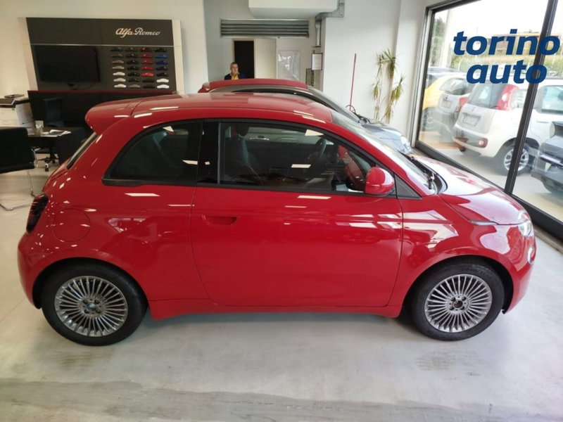 Fiat 500 Cabrio nuova a Cuneo (2)
