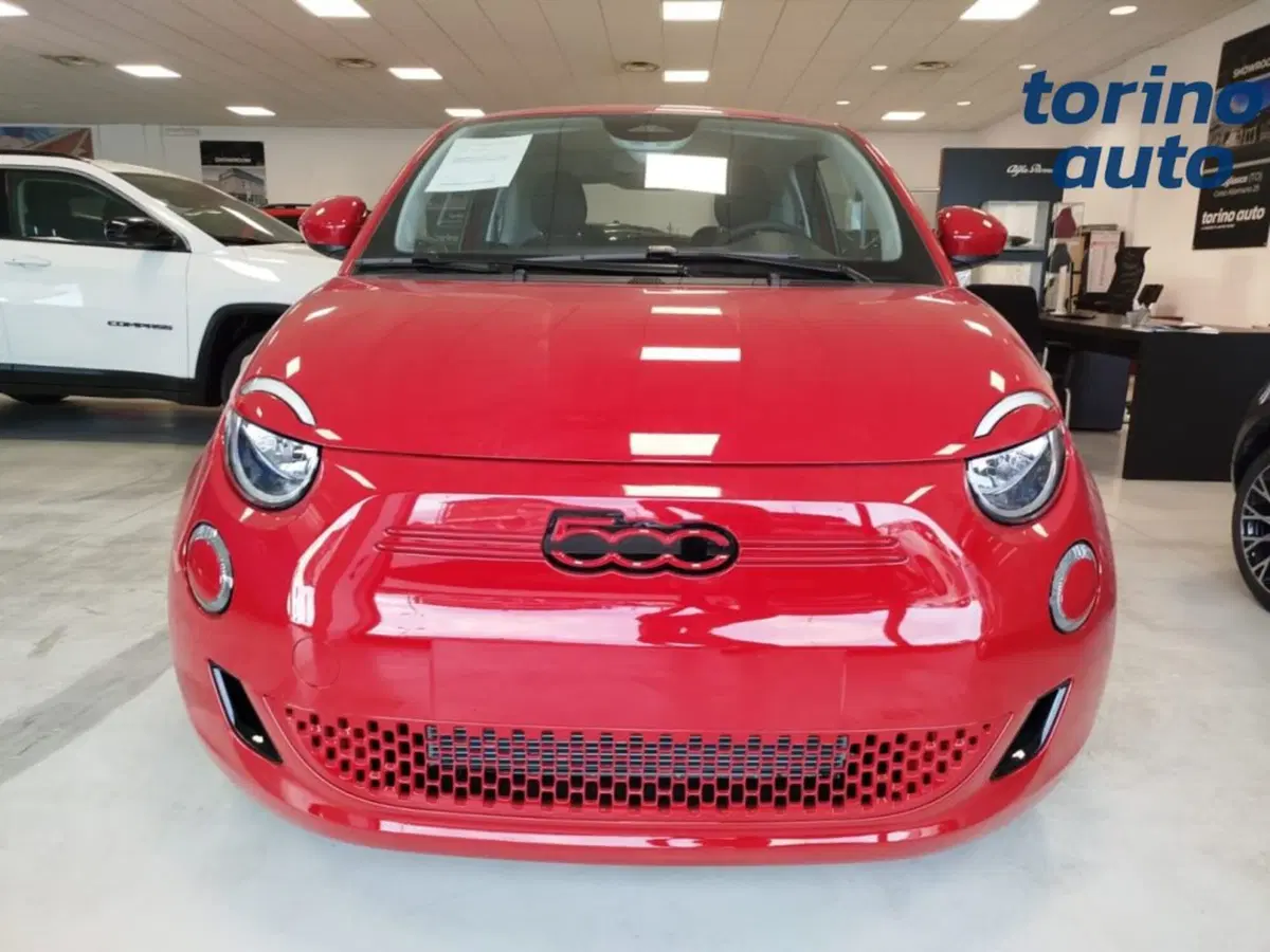 Fiat 500 Cabrio nuova a Cuneo (3)
