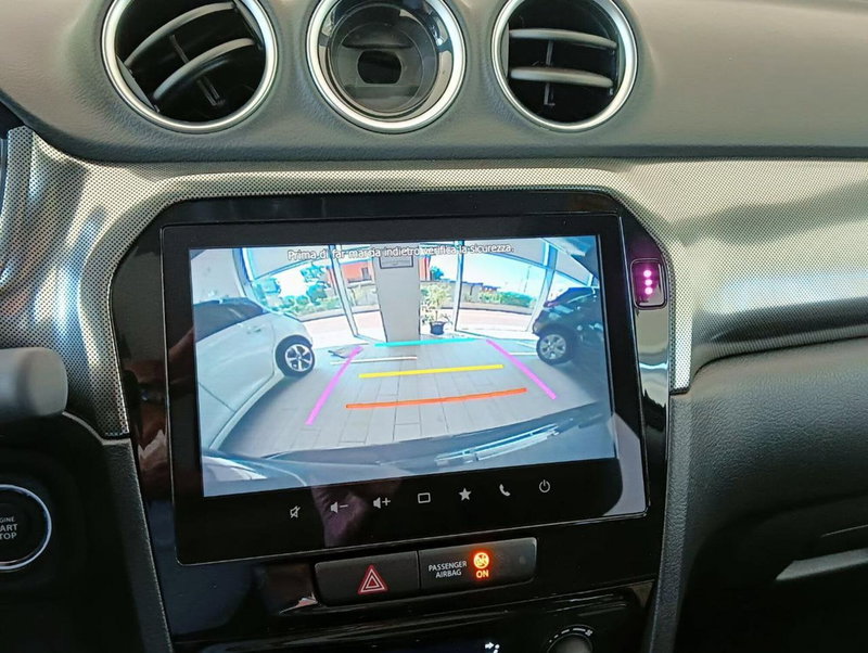 Suzuki Vitara nuova a Milano (10)