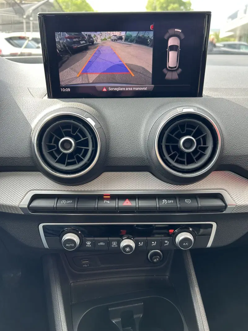 Audi Q2 usata a Modena (14)