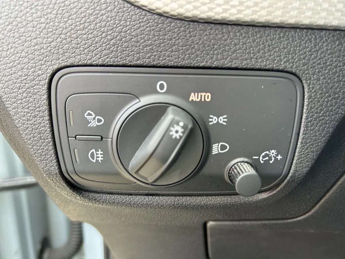 Audi Q2 usata a Modena (18)