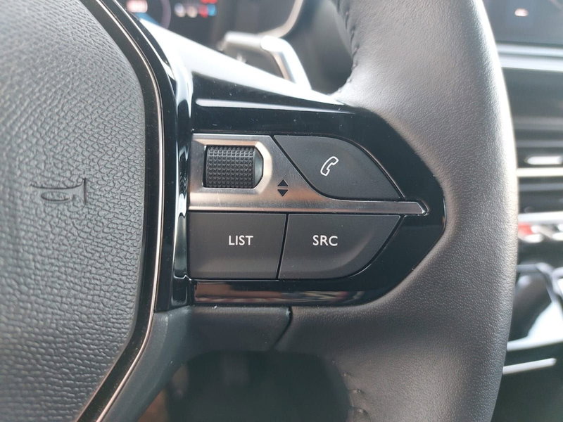 Peugeot 2008 usata a Pavia (11)