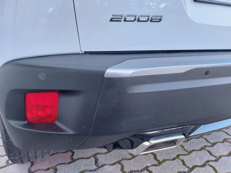 Peugeot 2008 usata a Pavia (15)