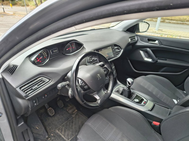 Peugeot 308 SW usata a Padova (10)