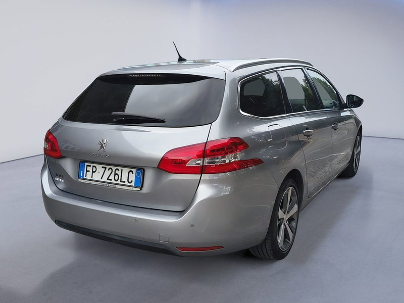 Peugeot 308 SW usata a Padova (4)