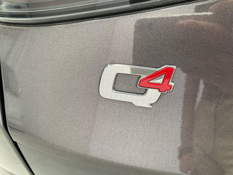 Alfa Romeo Stelvio usata a Milano (12)