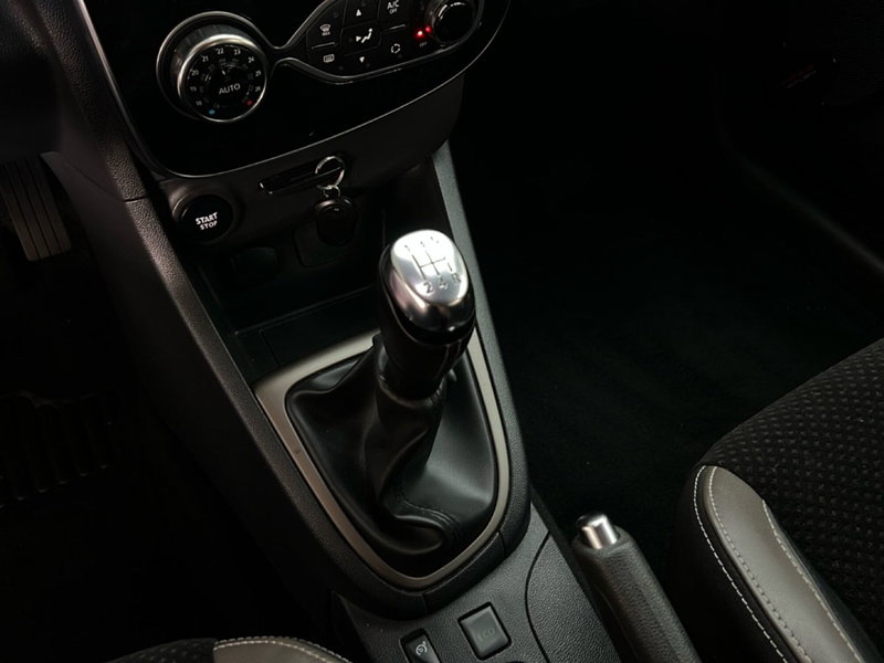 Renault Clio usata a Roma (16)