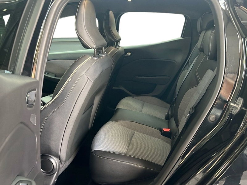 Renault Clio usata a Roma (11)