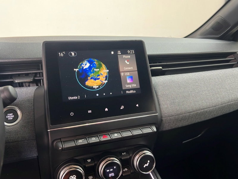 Renault Clio usata a Roma (18)