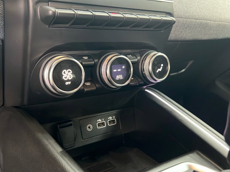 Renault Clio usata a Roma (19)