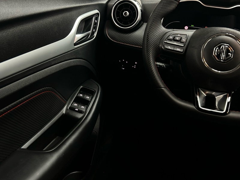 Mg ZS usata a Roma (13)