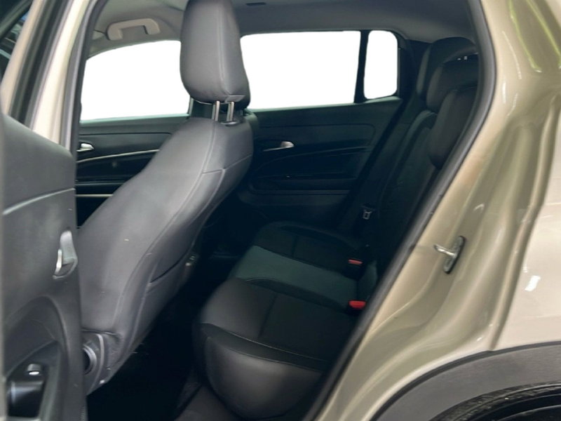 Jeep Avenger usata a Roma (11)