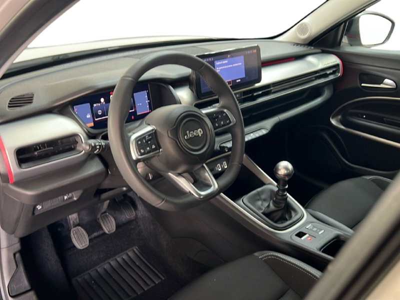 Jeep Avenger usata a Roma (15)