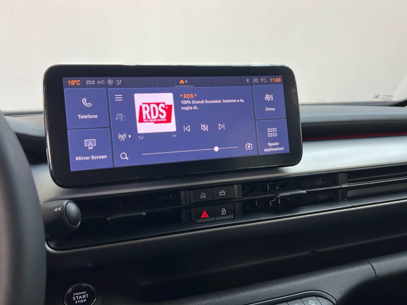 Jeep Avenger usata a Roma (18)