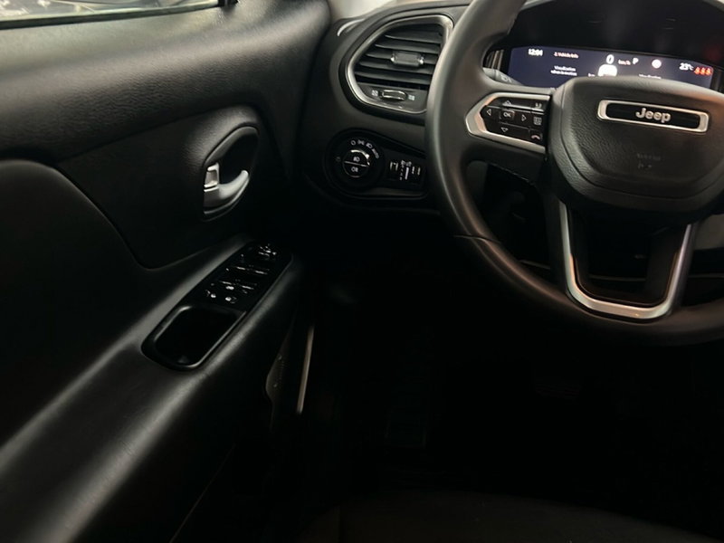 Jeep Renegade usata a Roma (12)