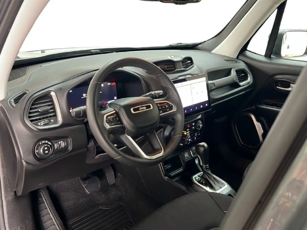 Jeep Renegade usata a Roma (15)