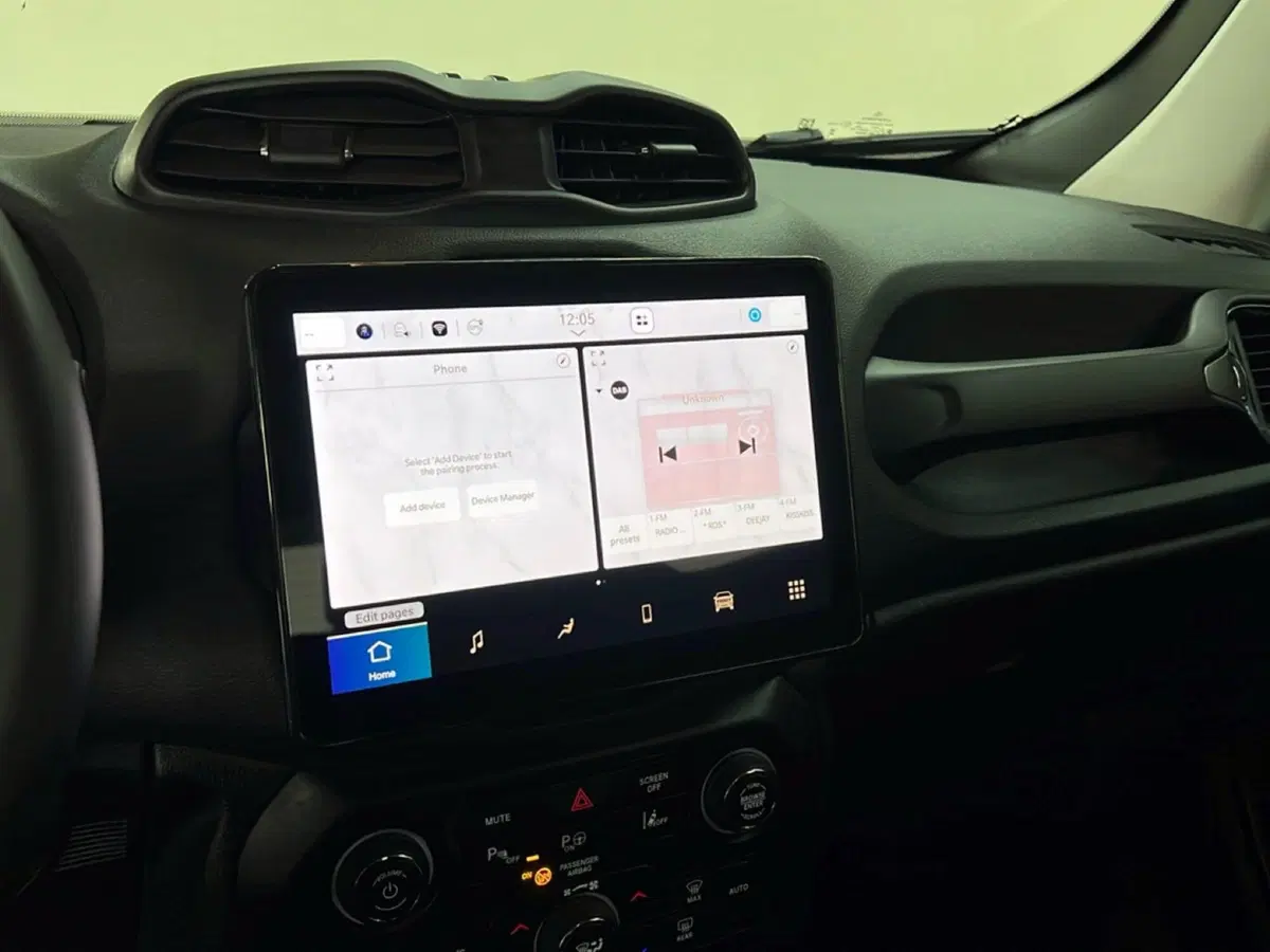Jeep Renegade usata a Roma (17)