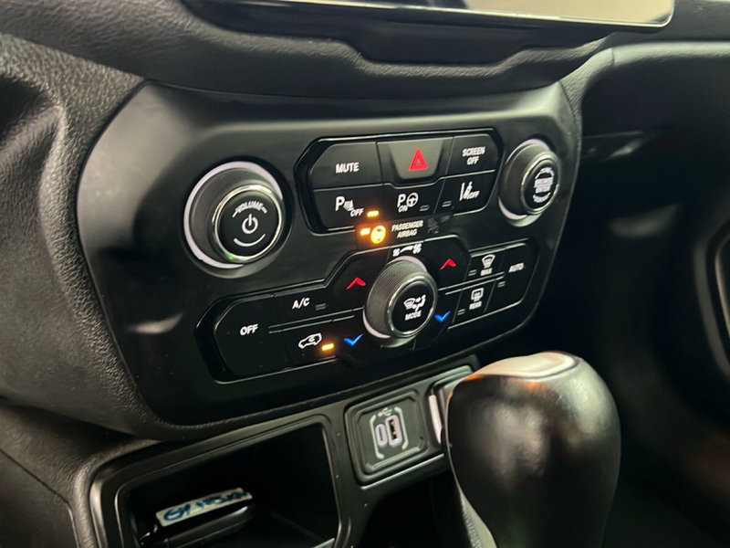 Jeep Renegade usata a Roma (19)