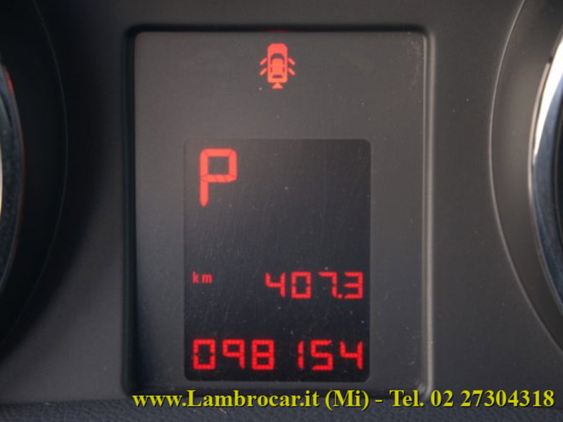 Opel Mokka usata a Milano (7)