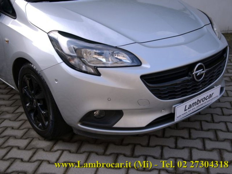 Opel Corsa usata a Milano (11)