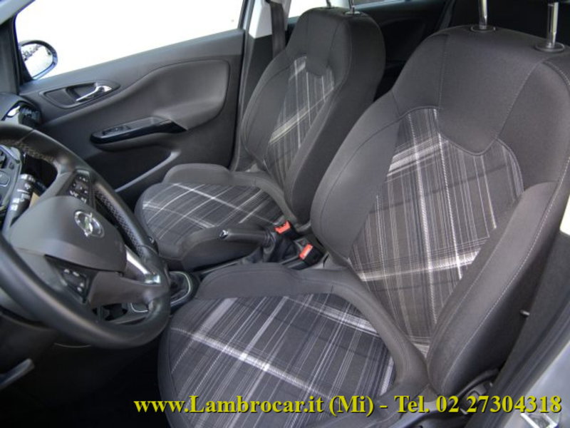 Opel Corsa usata a Milano (4)