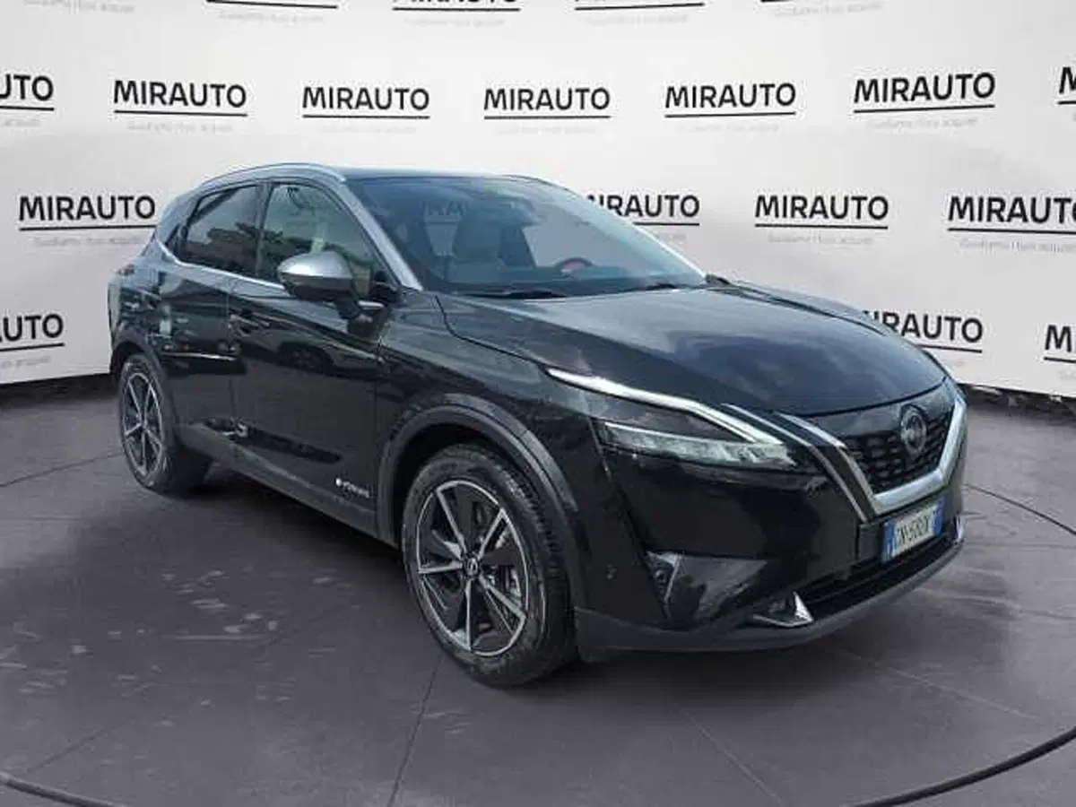 Nissan Qashqai usata a Roma