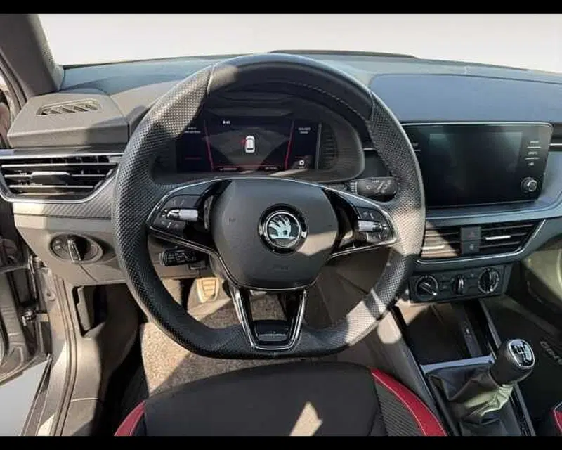 Skoda Kamiq usata a Ravenna (12)
