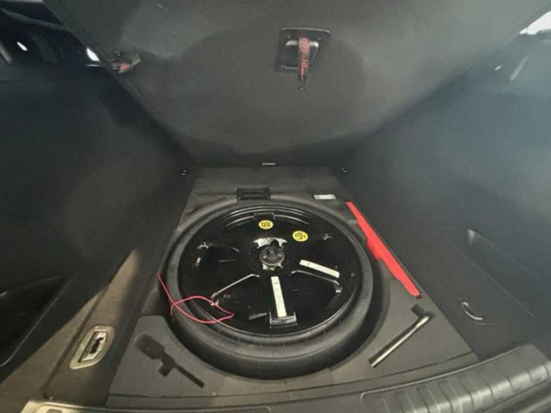 Alfa Romeo Stelvio usata a Caltanissetta (19)