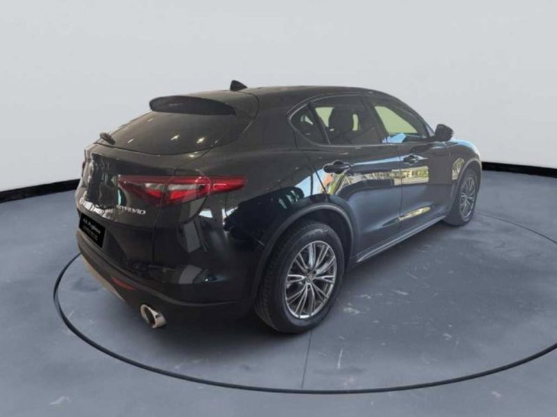 Alfa Romeo Stelvio usata a Caltanissetta (7)