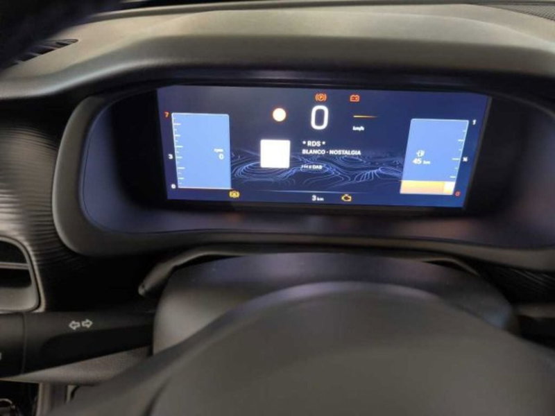 Jeep Avenger nuova a Caltanissetta (17)